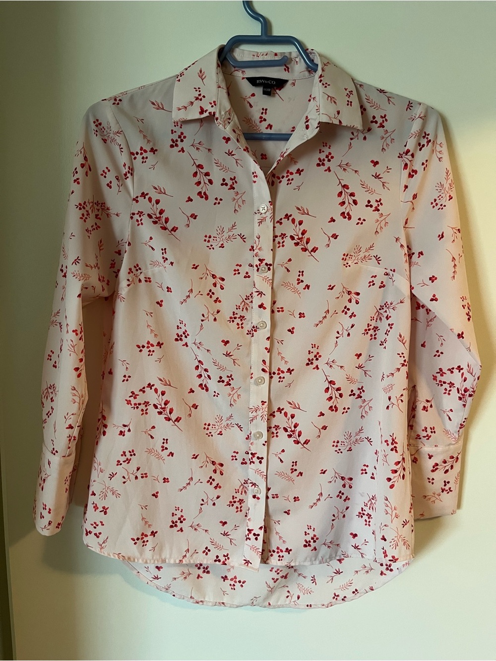 RW&CO. Pink Floral Button-Down Shirt / XXS